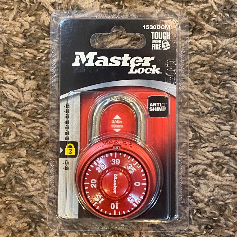 Red Master Lock 🔒❤️